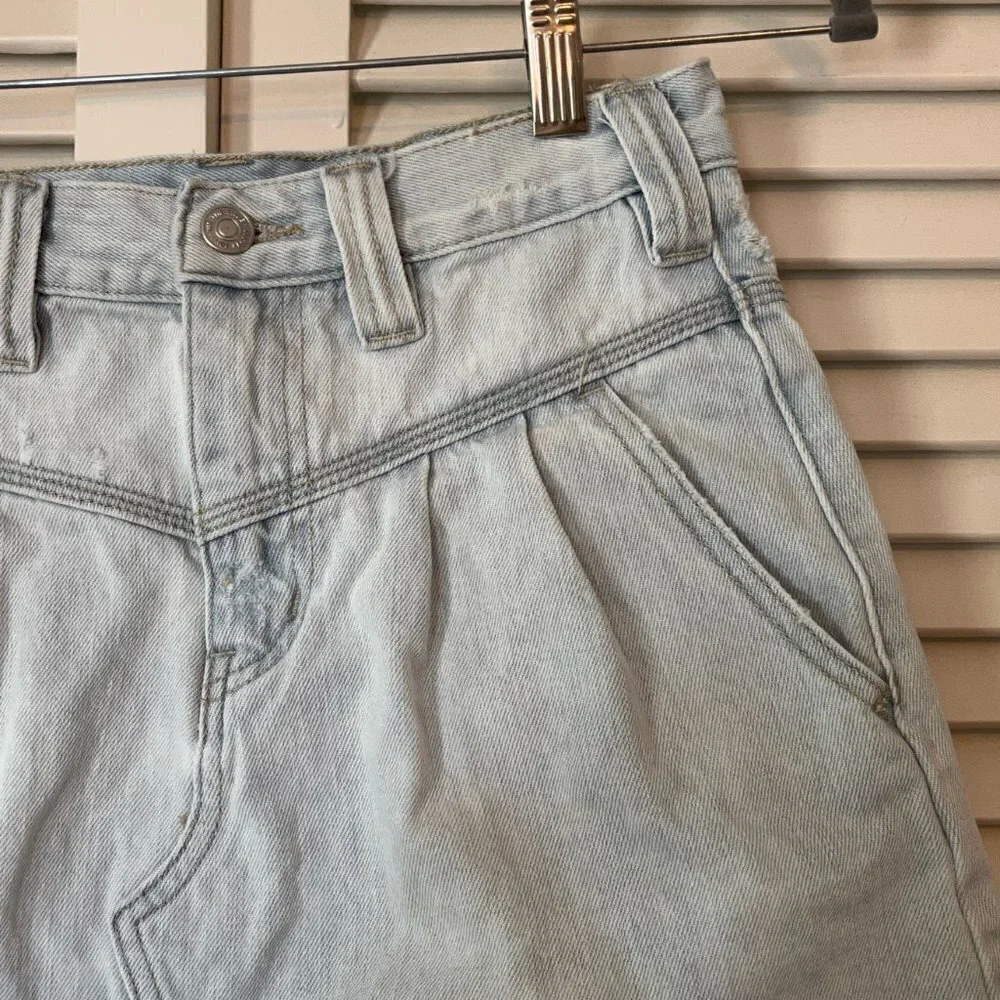Free People We the Free denim sidecar skirt 24 0 light wash